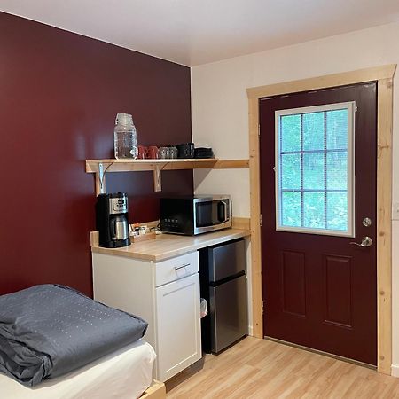 Talkeetna Wilderness Lodge & Cabin Rentals Sunshine Exterior photo