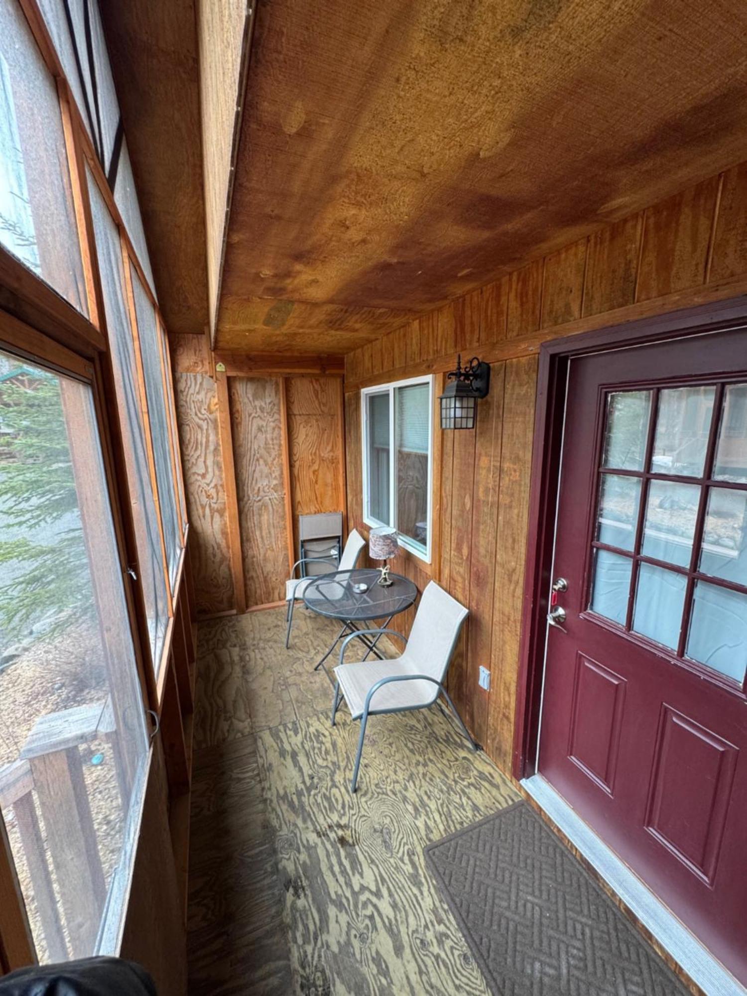 Talkeetna Wilderness Lodge & Cabin Rentals Sunshine Exterior photo